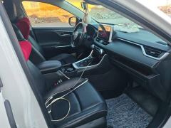 Toyota RAV4 2.0L CVT AWD Premium - ფოტო 8