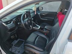 Toyota RAV4 2.0L CVT AWD Premium - ფოტო 9