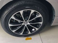 Toyota Avalon 2.0L Base - ფოტო 13