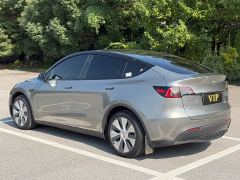 Tesla Model Y Rear-Wheel Drive - ფოტო 4