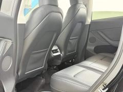 Tesla Model Y Long Range All-Wheel Drive - ფოტო 12