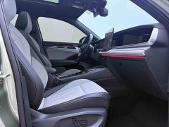 Volkswagen Taos L 380TSI AWD Luxury Easy Package - ფოტო 17