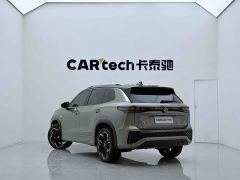 Volkswagen Taos L 380TSI AWD Luxury Easy Package - ფოტო 6