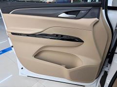 Buick GL8 New Energy Lusang Respect Edition - фото 10