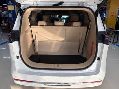 Buick GL8 New Energy Lusang Respect Edition - фото 12