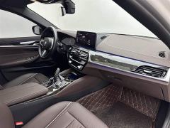 BMW 5 Series Facelift 525Li M Sport Package - ფოტო 12