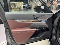 BMW 7 Series 740Li Luxury M Sport Package - фото 15