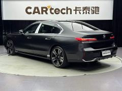 BMW 7 Series 740Li Luxury M Sport Package - фото 7