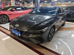 Hyundai Elantra 1.5L CVT Luxury - photo 1