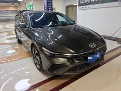 Hyundai Elantra 1.5L CVT Luxury - photo 2