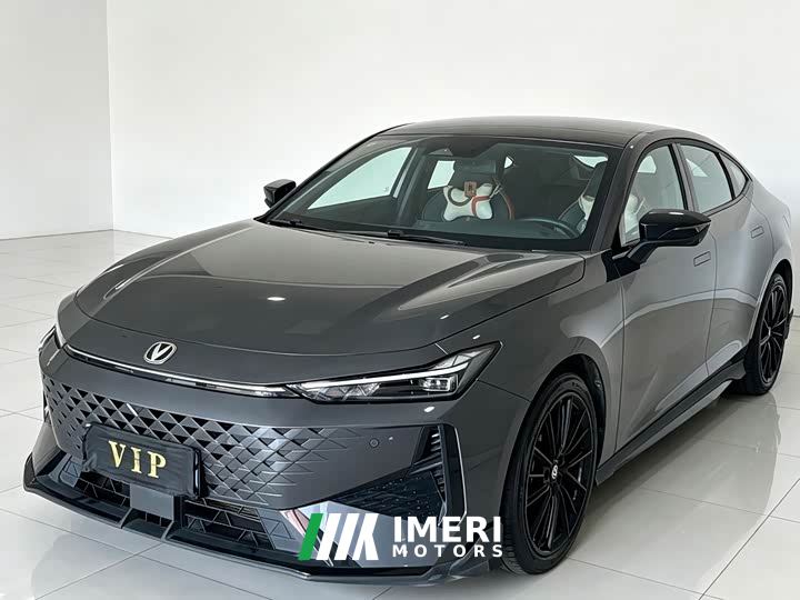 Changan UNI-V 1.5T Premium Sport - ავტომობილი ჩინეთიდან