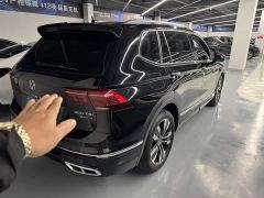 Volkswagen Tiguan L Facelift 380TSI Automatic AWD R-Line Comfort 7-Seater - photo 5