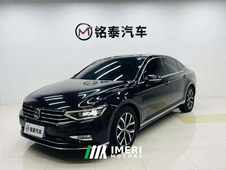 Volkswagen Magotan 330TSI DSG Advance