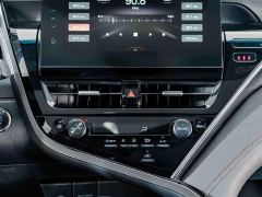 Toyota Camry 2.0G Luxury Edition - ფოტო 11