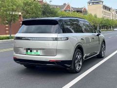 Lynk & Co 900 1.5T Ultra 6-Seater - фото 7