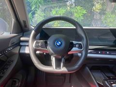 BMW i5 eDrive 35L Premium M Sport Package - photo 13