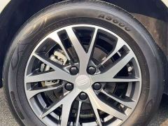 Geely Emgrand 4th Generation Champion Edition 1.5L CVT Luxury - ფოტო 17