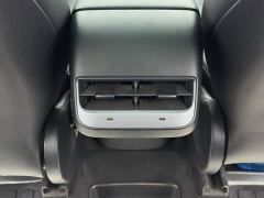 Tesla Model Y Long Range All-Wheel Drive - photo 13