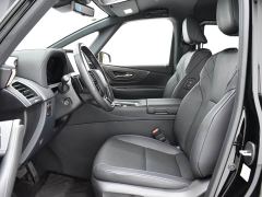 Toyota Alphard Hybrid 2.5L Premium Edition - photo 16