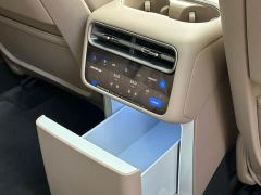 Li Auto Ideal L8 Ultra - фото 10