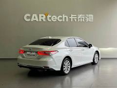 Toyota Camry 2.0G Luxury Edition - photo 4