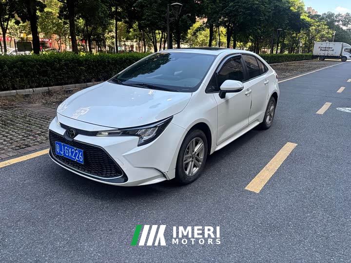 Toyota Corolla 1.8L CVT Luxury - ავტომობილი ჩინეთიდან