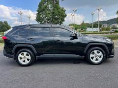 Toyota RAV4 2.0L CVT FWD Urban Edition - photo 4