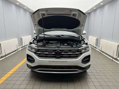 Volkswagen Taos 280TSI FWD Luxury Smart Connected Edition - ფოტო 15