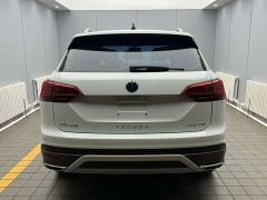 Volkswagen Taos 280TSI FWD Luxury Smart Connected Edition - ფოტო 5