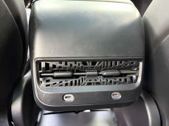 Tesla Model Y Rear-Wheel Drive - ფოტო 15