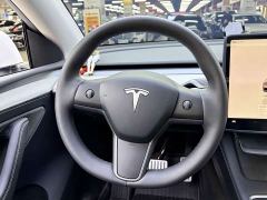 Tesla Model Y Rear-Wheel Drive - ფოტო 5