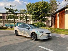 Toyota Camry Hybrid 2.0HG Premium Edition - photo 3