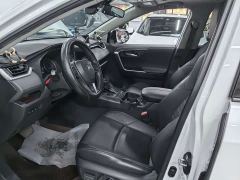 Toyota Wildland Hybrid 2.5L E-CVT FWD Luxury Plus - фото 7