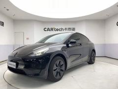 Tesla Model Y Rear-Wheel Drive - ფოტო 1