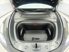 Tesla Model Y Rear-Wheel Drive - ფოტო 12