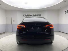 Tesla Model Y Rear-Wheel Drive - ფოტო 6