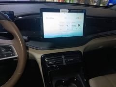 BYD Qin PLUS Glory Edition DM-i 55KM Leading - ფოტო 12