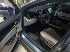 BYD Qin PLUS Glory Edition DM-i 55KM Leading - ფოტო 15