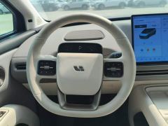 Li Auto i8 Standard Edition - ფოტო 15