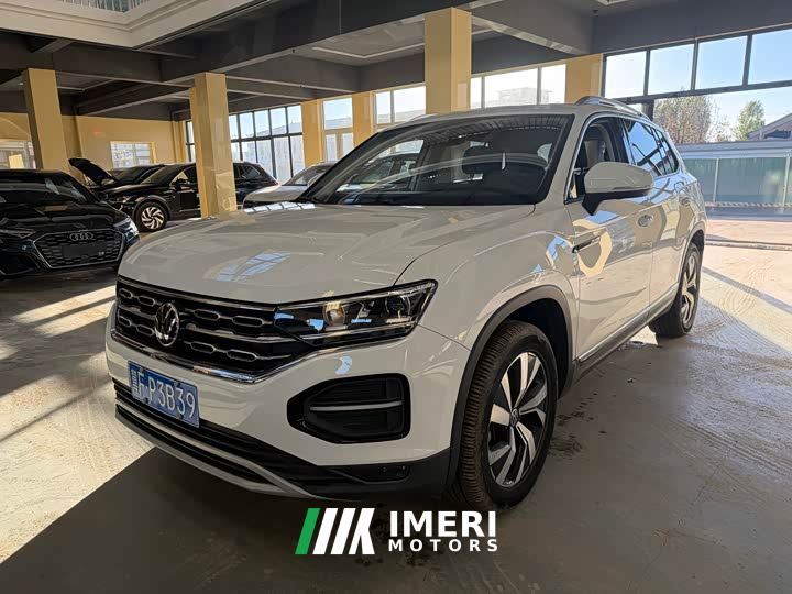 Volkswagen Taos 280TSI FWD Luxury Smart Connected Edition - car from China