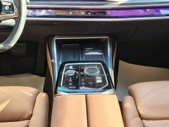 BMW 7 Series 740Li Premier Luxury Package - фото 12