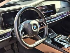 BMW 7 Series 740Li Premier Luxury Package - фото 8