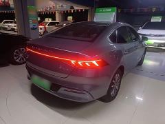 BYD Qin PLUS Glory Edition DM-i 55KM Leading - ფოტო 6
