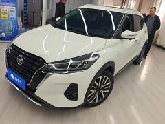 Nissan Kicks 1.5L CVT XV Luxury - фото 1