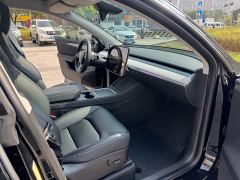 Tesla Model Y Rear-Wheel Drive - ფოტო 12