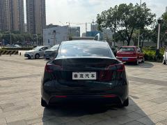 Tesla Model Y Rear-Wheel Drive - ფოტო 4