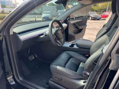 Tesla Model Y Rear-Wheel Drive - ფოტო 9
