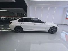 BMW 3 Series 330Li M Sport Night Edition Package - фото 6