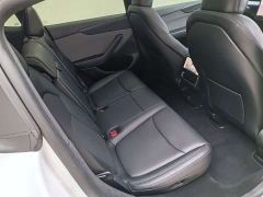 Tesla Model Y Long Range Rear-Wheel Drive - ფოტო 9