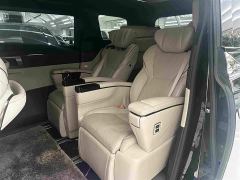 Toyota Vellfire Crown Hybrid 2.5L Premium Edition - фото 12